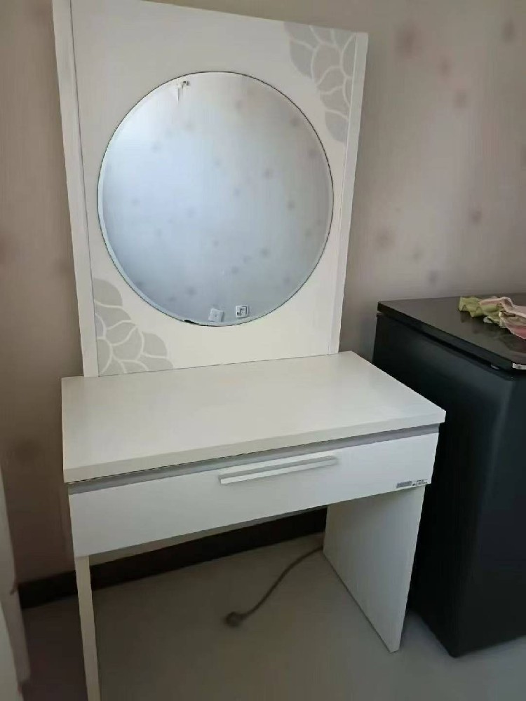 时尚休闲运动鞋