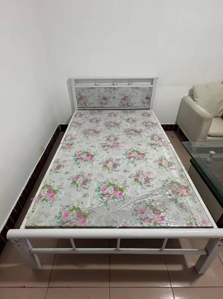 时尚休闲运动鞋