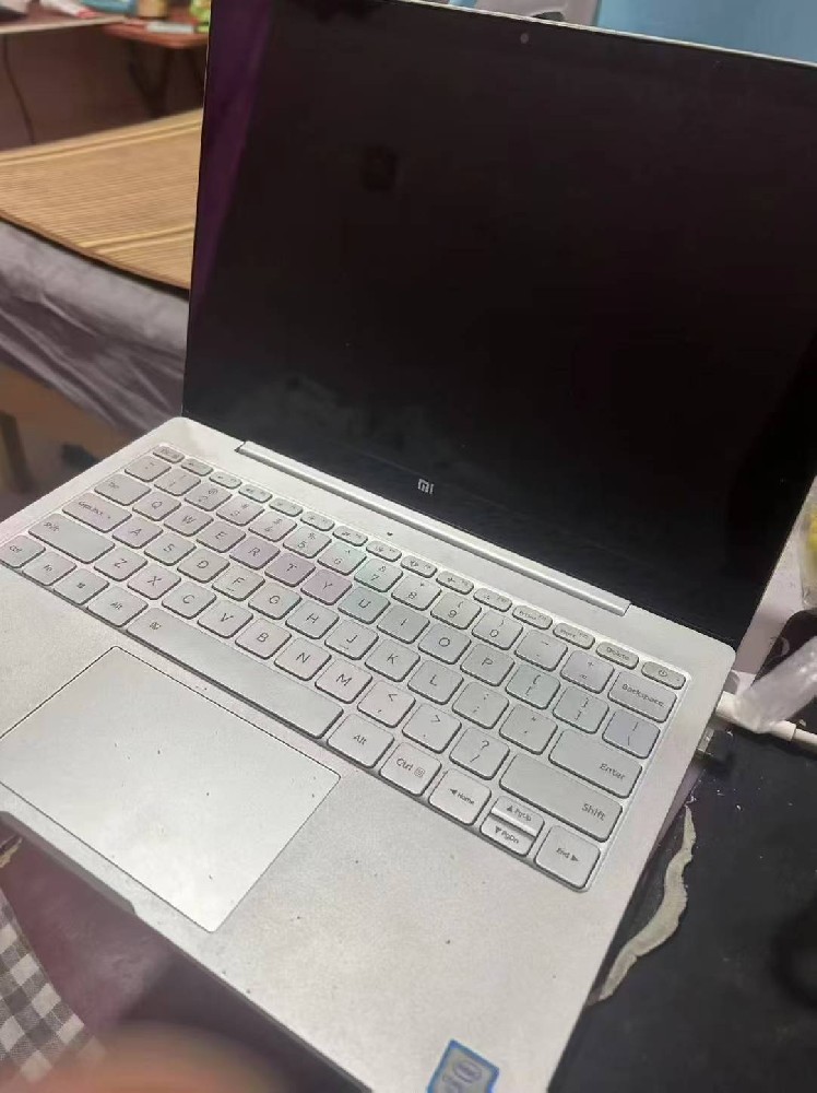 时尚休闲运动鞋