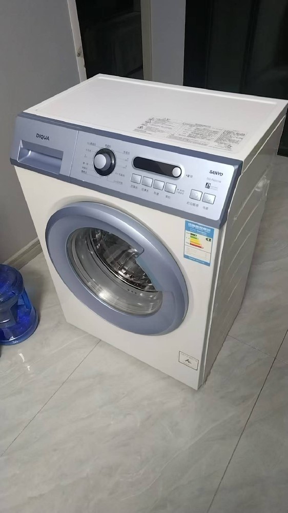 时尚休闲运动鞋