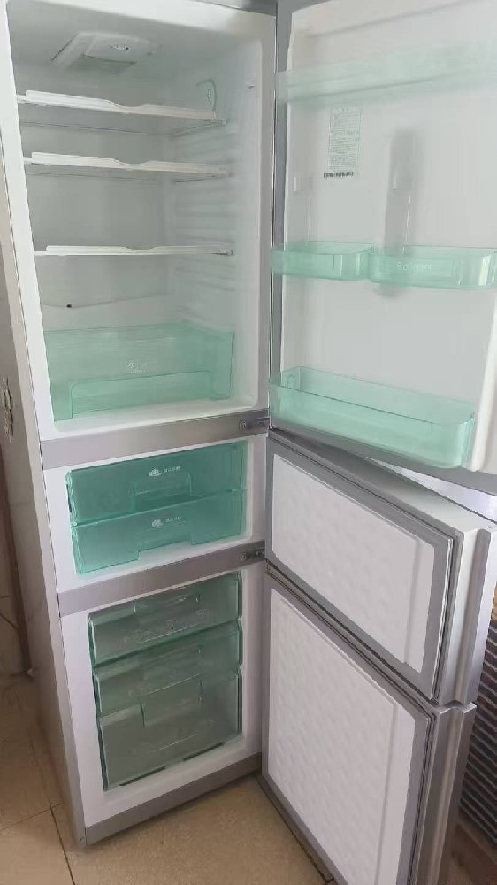 时尚休闲运动鞋