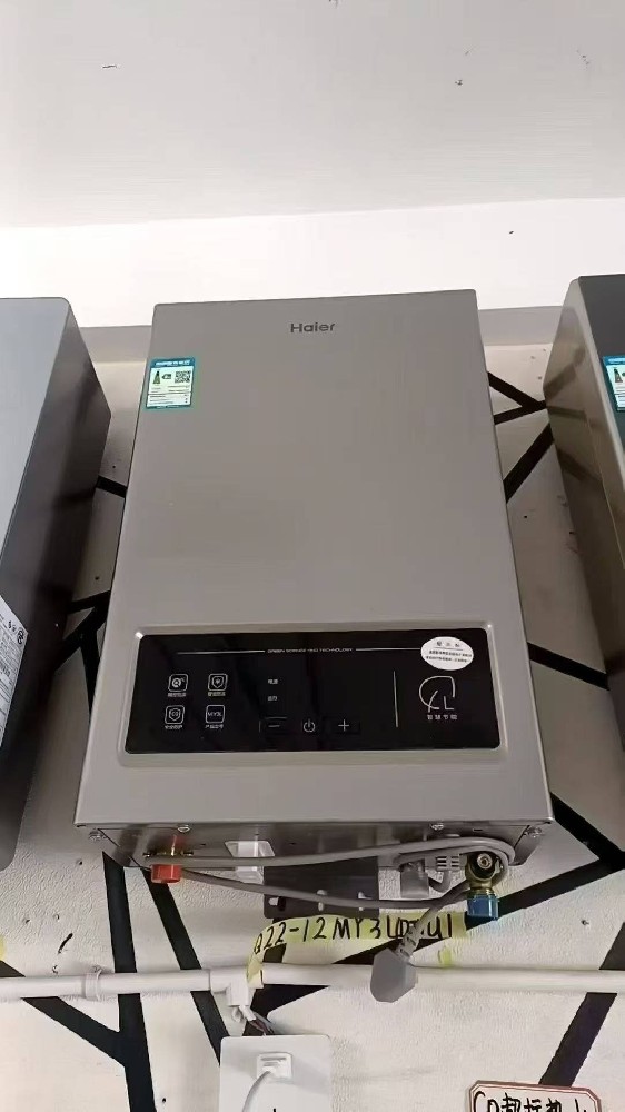 时尚休闲运动鞋