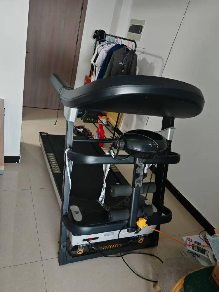 时尚休闲运动鞋