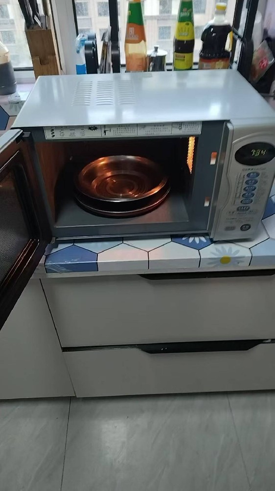 时尚休闲运动鞋