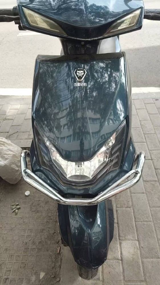 时尚休闲运动鞋