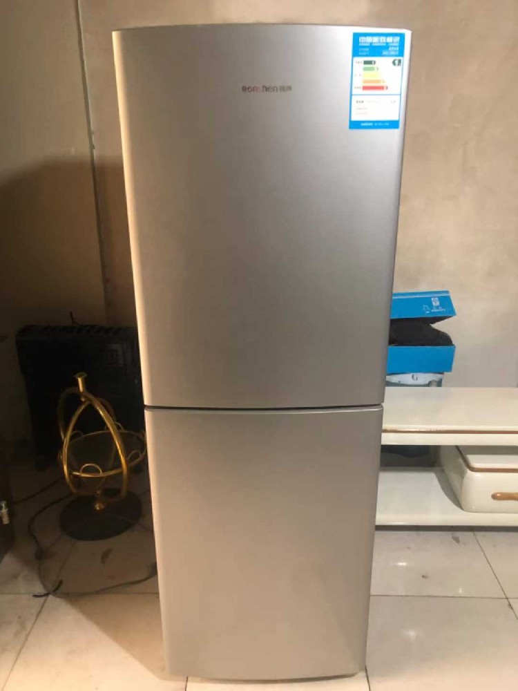 时尚休闲运动鞋