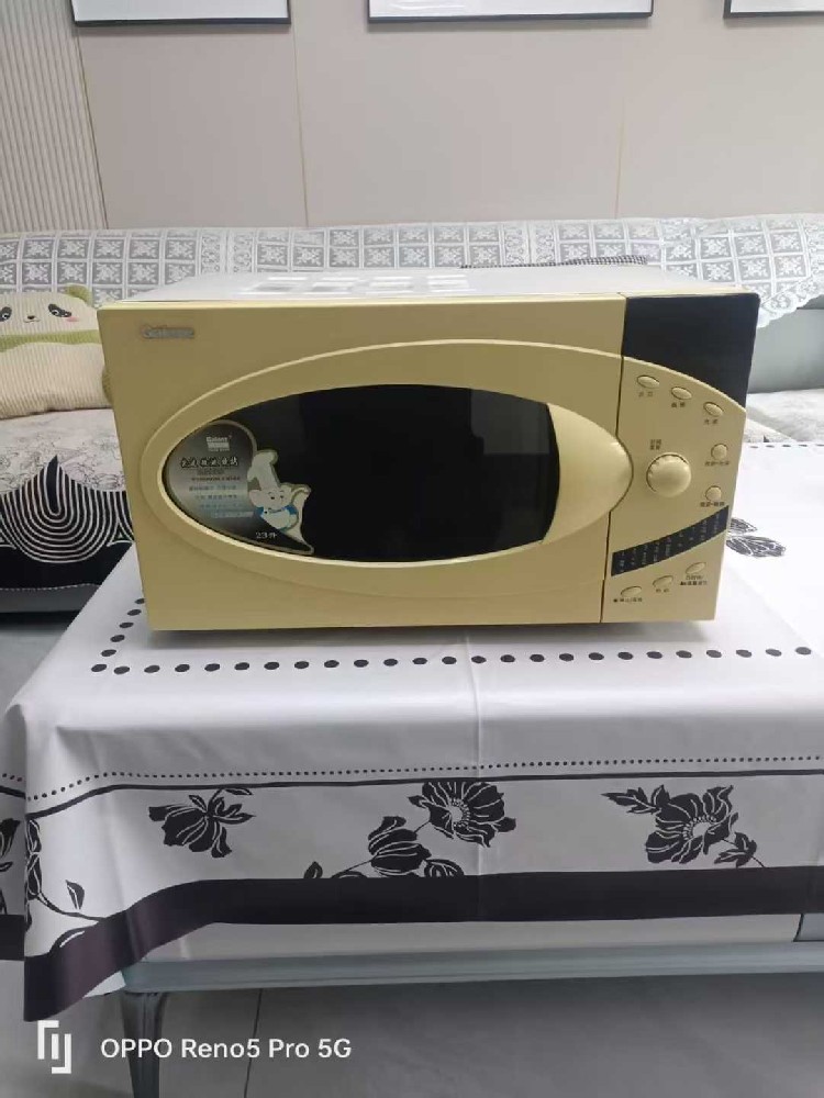 时尚休闲运动鞋