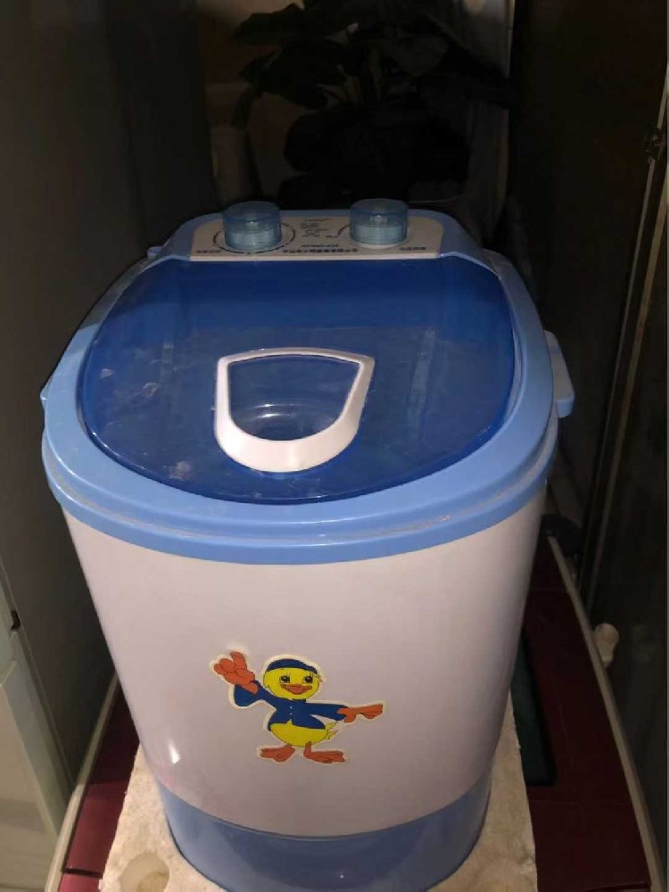 时尚休闲运动鞋