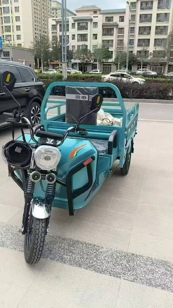 时尚休闲运动鞋