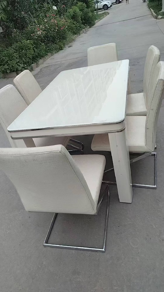 时尚休闲运动鞋