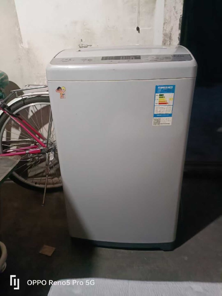 时尚休闲运动鞋