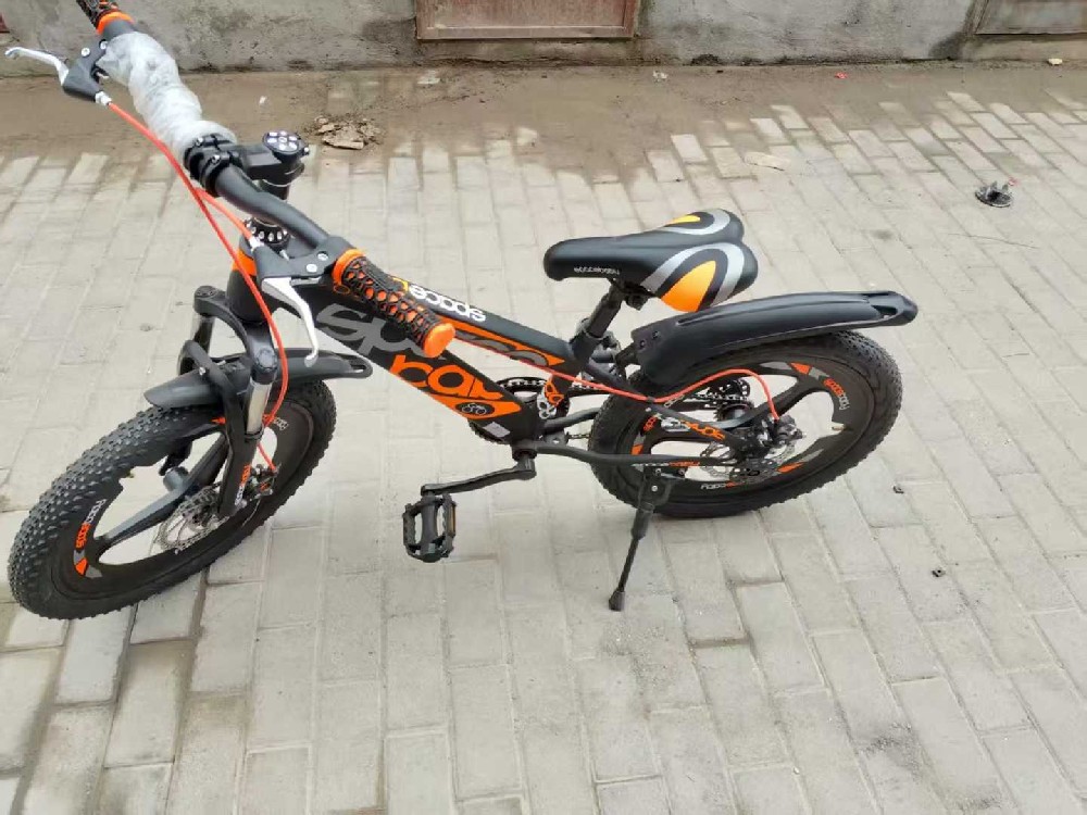 时尚休闲运动鞋