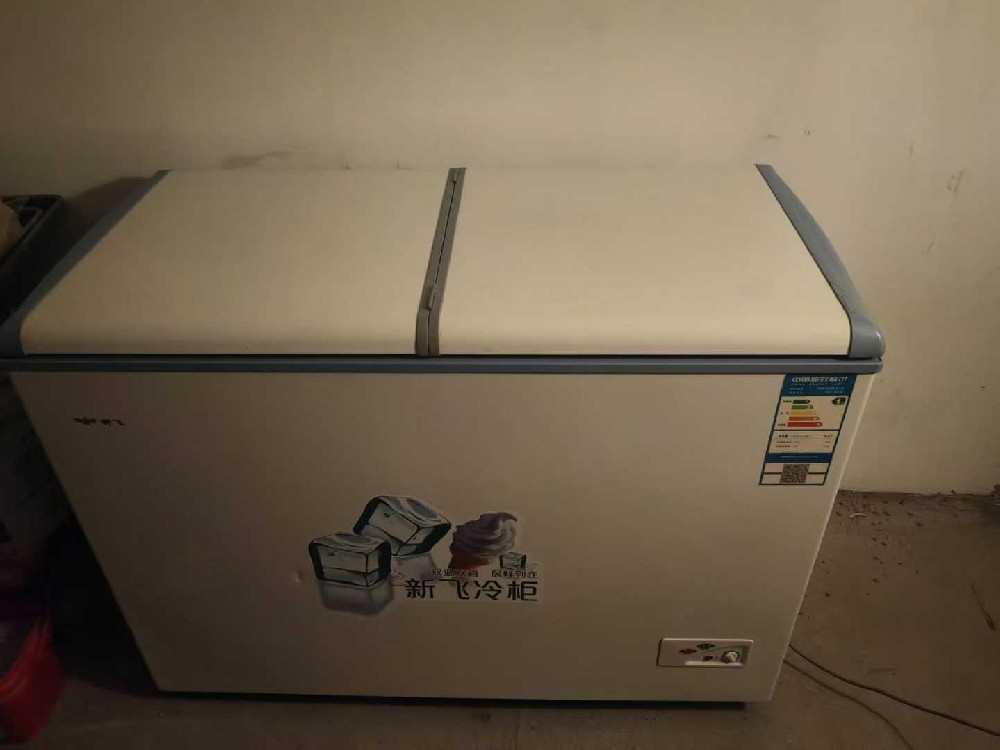 时尚休闲运动鞋