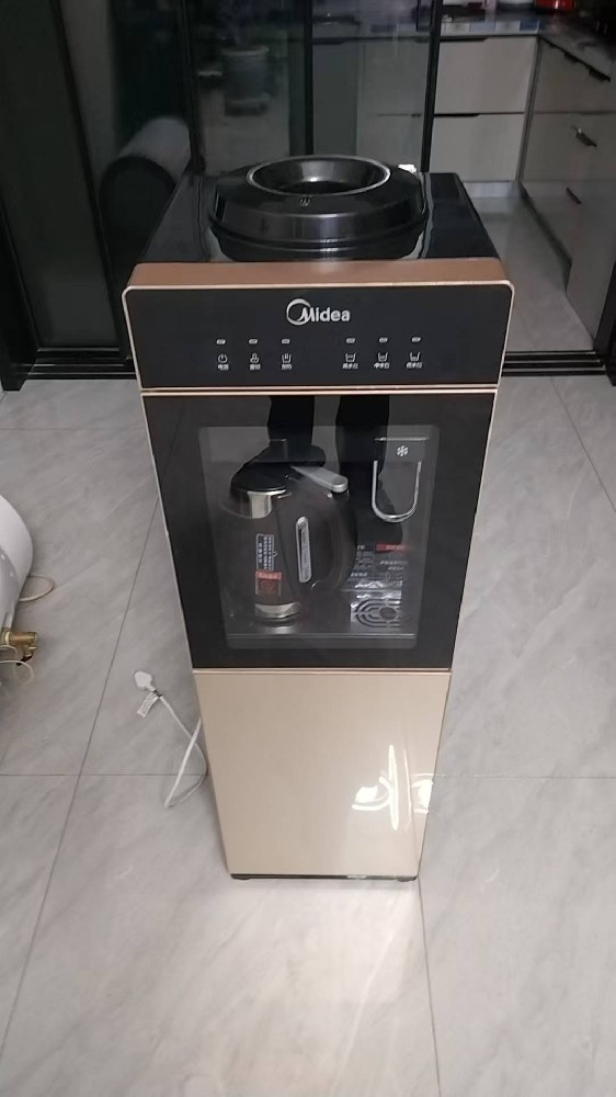 时尚休闲运动鞋